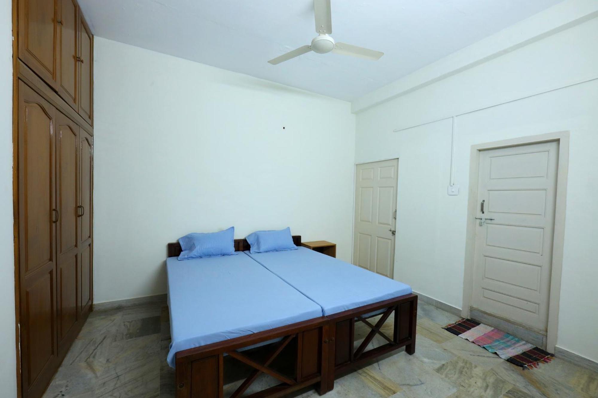 Hotel Temple View Residency Chottanikara Esterno foto