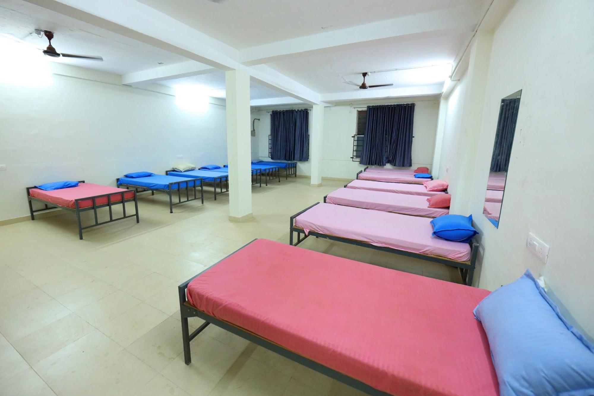 Hotel Temple View Residency Chottanikara Esterno foto